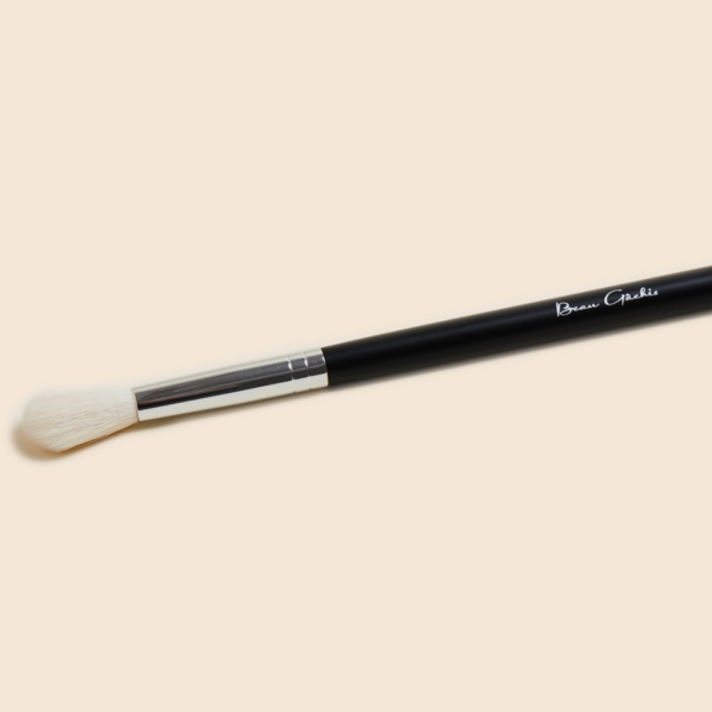 BEAU GÂCHIS COSMETICS Tapered Blending Brush